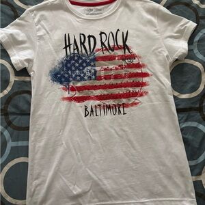 Hard Rock Cafe White and Red T-Shirt